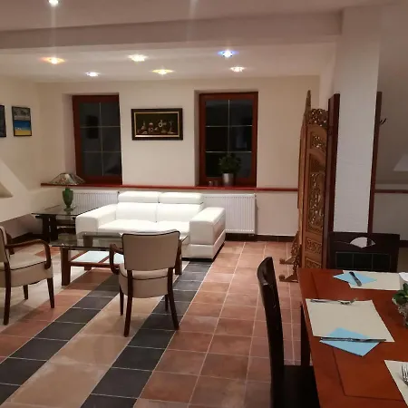 Hotel Na Kafkove 3*