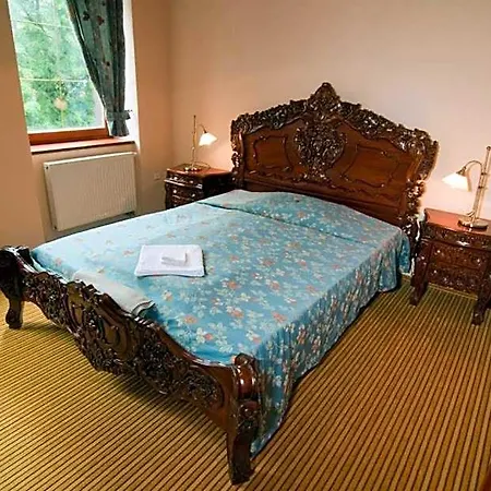 Hotel Na Kafkové 3*