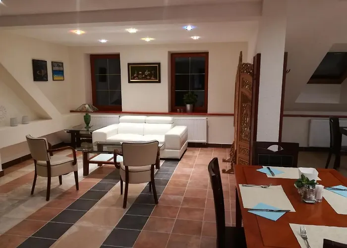 Hotel Na Kafkové 3*
